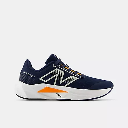 New Balance FuelCell Propel v5 NB Navy